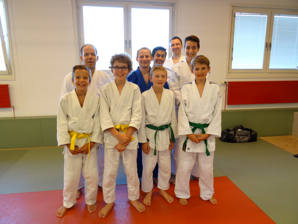 v.l. Morgan Keith, Andre Lüscher (5. Dan), Phillip Findeisen, Christoph Smuda, Thomas Mohr, Duc Min Lee, Thomas Wittek,  Elia Diefenbacher, Marvin Urech